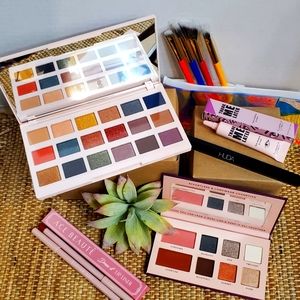 New makeup bundle